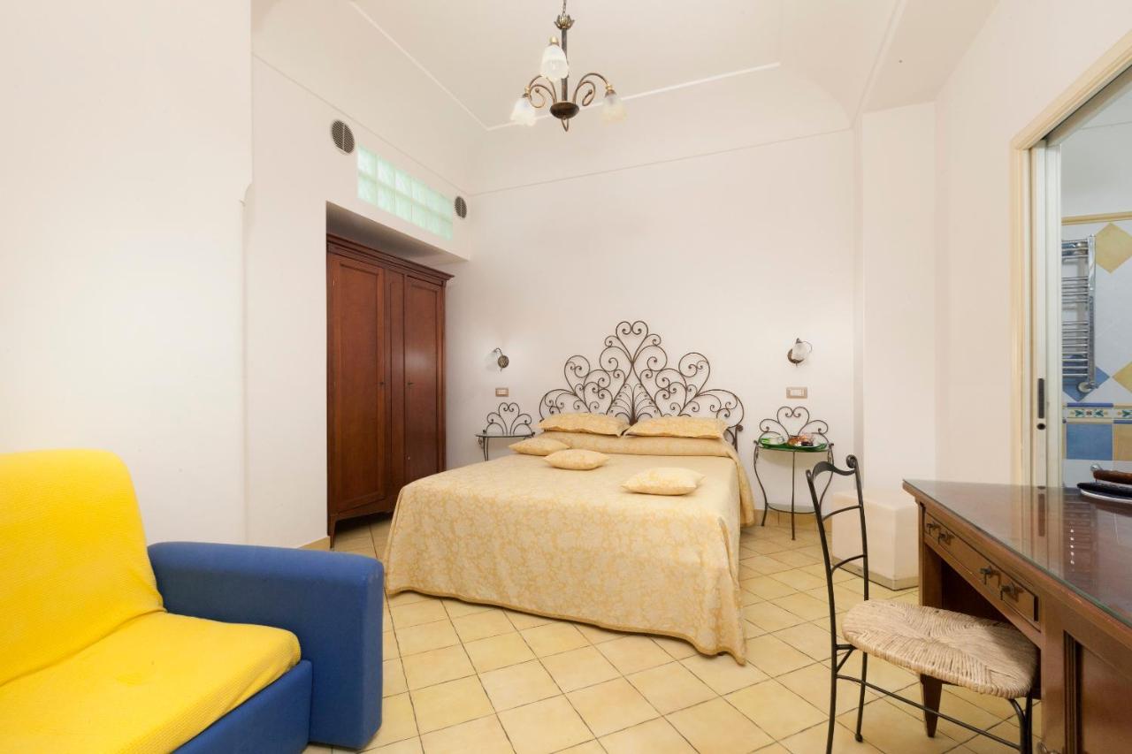 Appartement La Sorgente Del Sole à Positano Extérieur photo