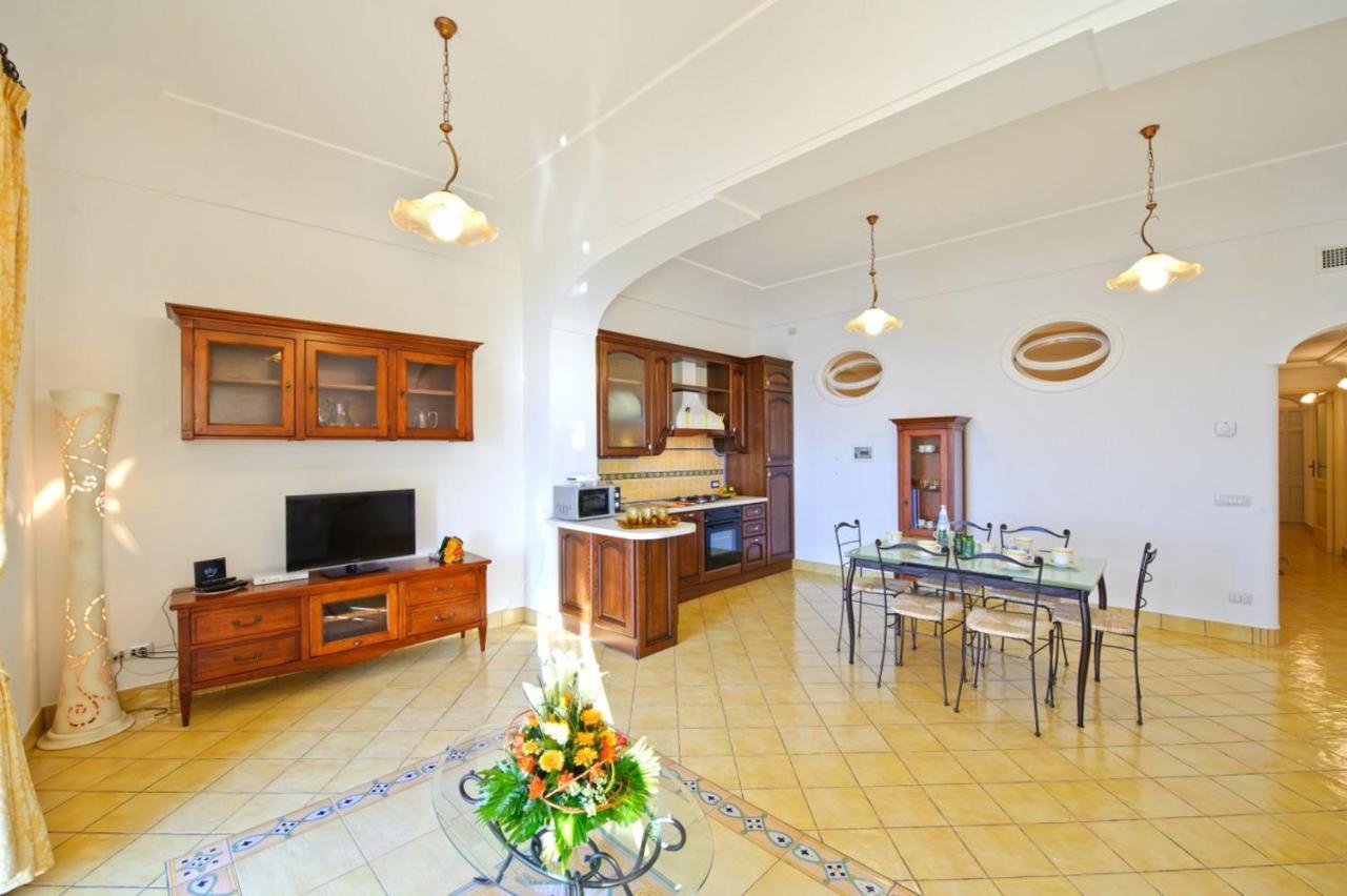 Appartement La Sorgente Del Sole à Positano Extérieur photo