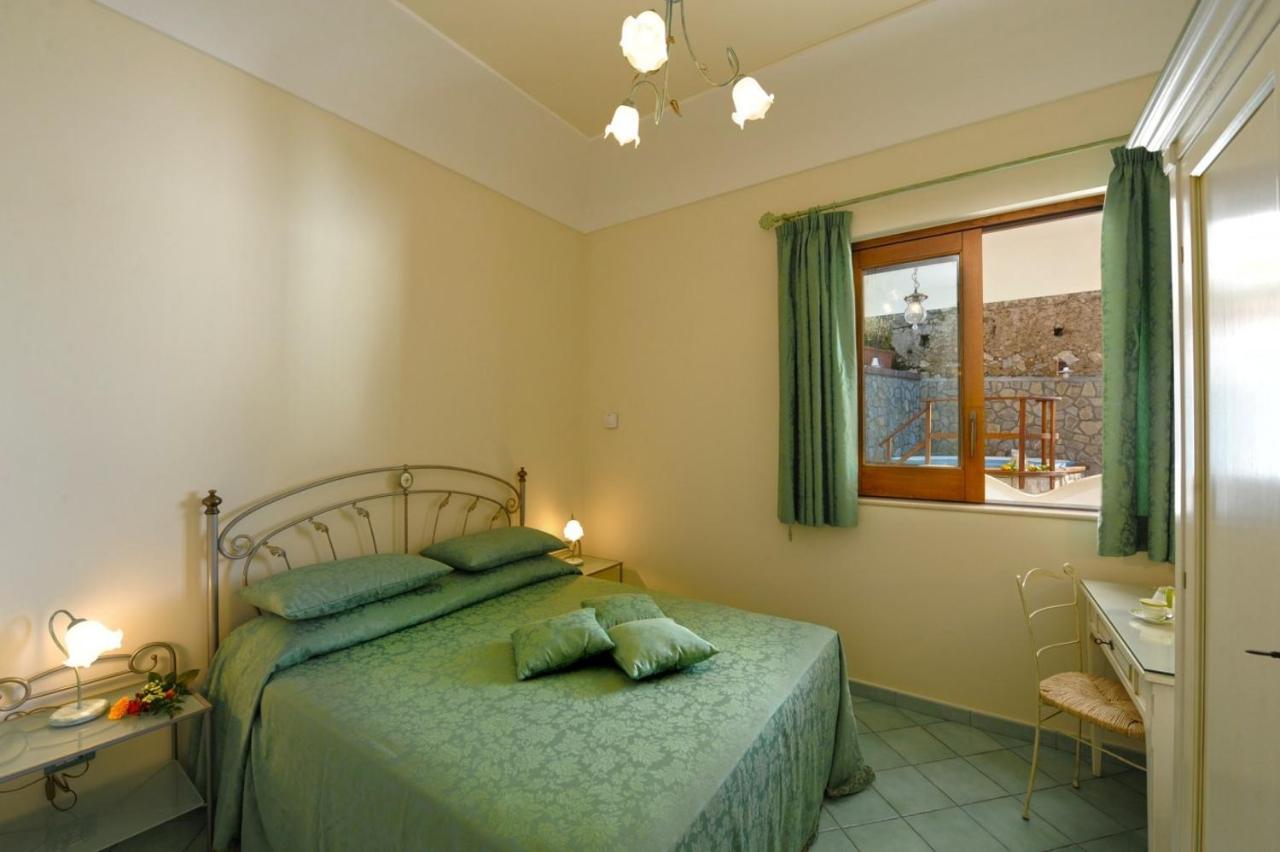 Appartement La Sorgente Del Sole à Positano Extérieur photo